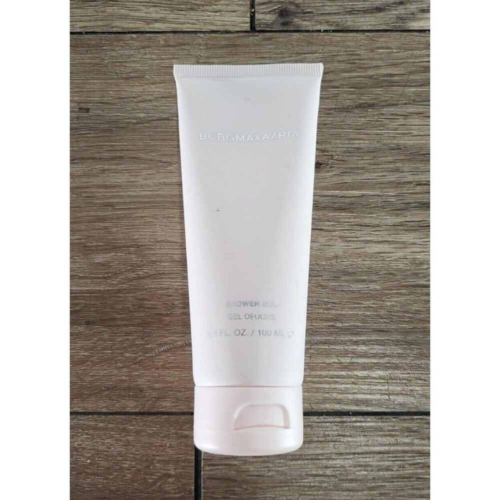 BCBG Maxazria 3.4 Oz Shower Gel